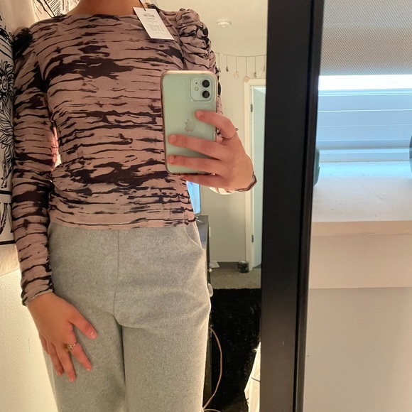 ASOS mesh top with puff sleeves and high neck in tie-dye! - Picture 3 of 4